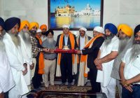 ਸੱਚਖੰਡ ਸ੍ਰੀ ਹਰਿਮੰਦਰ ਸਾਹਿਬ ਵਿਖੇ ਸੰਗਤਾਂ ਦੀ ਸਹੂਲਤ ਲਈ ਵਿਜੈ ਬੈਂਕ ਵੱਲੋਂ ਬੈਟਰੀ ਗੱਡੀਆਂ ਭੇਟ