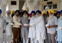 ਸ਼੍ਰੋਮਣੀ ਕਮੇਟੀ ਨੇ ਧਰਮੀ ਫ਼ੌਜੀਆਂ ਨੂੰ 50-50 ਹਜ਼ਾਰ ਰੁਪਏ ਦੀ ਸਹਾਇਤਾ ਰਾਸ਼ੀ ਦੇ ਚੈੱਕ ਦਿੱਤੇ