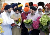 ਸ੍ਰੀ ਹਰਿਮੰਦਰ ਸਾਹਿਬ ਵਿਖੇ ਫੁੱਲਾਂ ਦੀ ਸਜਾਵਟ ਦਾ ਅਲੌਕਿਕ ਨਜ਼ਾਰਾ