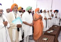 ਕੈਪਟਨ ਅਮਰਿੰਦਰ ਸਿੰਘ ਵੱਲੋਂ ਸੁਲਤਾਨਪੁਰ ਲੋਧੀ ਵਿਖੇ ਸੰਤ ਸਮਾਜ ਨਾਲ ਬੈਠਕ