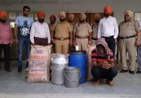 ਫੂਡ ਸੇਫਟੀ ਟੀਮ ਨੇ ਨਕਲੀ ਦੁੱਧ ਬਣਾਉਣ ਲਈ ਸਮੱਗਰੀ ਲਿਜਾਂਦਾ ਵਾਹਨ ਫੜਿਆ