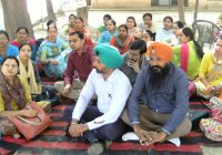 ਐਨ ਐਚ ਐਮ ਕਰਮਚਾਰੀਆਂ ਵਲੋਂ ਧਰਨਾ ਐਨ ਐਚ ਐਮ ਕਰਮਚਾਰੀਆਂ ਵਲੋਂ ਧਰਨਾ