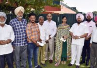ਧਰਮਸੋਤ ਵੱਲੋਂ ਸਿਊਂਕ ਘਟਨਾ ‘ਚ ਜ਼ਖ਼ਮੀ ਹੋਏ ਜੰਗਲਾਤ ਕਰਮਚਾਰੀਆਂ ਦੀ ਵਿੱਤੀ ਸਹਾਇਤਾ ਧਰਮਸੋਤ ਵੱਲੋਂ ਸਿਊਂਕ ਘਟਨਾ ‘ਚ ਜ਼ਖ਼ਮੀ ਹੋਏ ਜੰਗਲਾਤ ਕਰਮਚਾਰੀਆਂ ਦੀ ਵਿੱਤੀ ਸਹਾਇਤਾ