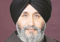 ਬ੍ਰਹਮਪੁਰਾ, ਅਜਨਾਲਾ ਪੁੱਤਰਾਂ ਸਮੇਤ ਅਕਾਲੀ ਦਲ ’ਚੋਂ ਕੱਢੇ ਬ੍ਰਹਮਪੁਰਾ, ਅਜਨਾਲਾ ਪੁੱਤਰਾਂ ਸਮੇਤ ਅਕਾਲੀ ਦਲ ’ਚੋਂ ਕੱਢੇ