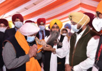 ਕੈਪਟਨ ਅਮਰਿੰਦਰ ਸਿੰਘ ਨੇ ਸੁਲਤਾਨਪੁਰ ਲੋਧੀ ਅਤੇ ਡੇਰਾ ਬਾਬਾ ਨਾਨਕ ਵਿਖੇ ਵੱਖ ਵੱਖ ਵਿਕਾਸ ਪ੍ਰਾਜੈਕਟਾਂ ਦਾ ਨੀਂਹ ਪੱਥਰ ਰੱਖਿਆ ਕੈਪਟਨ ਅਮਰਿੰਦਰ ਸਿੰਘ ਨੇ ਸੁਲਤਾਨਪੁਰ ਲੋਧੀ ਅਤੇ ਡੇਰਾ ਬਾਬਾ ਨਾਨਕ ਵਿਖੇ ਵੱਖ ਵੱਖ ਵਿਕਾਸ ਪ੍ਰਾਜੈਕਟਾਂ ਦਾ ਨੀਂਹ ਪੱਥਰ ਰੱਖਿਆ