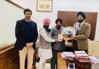 ਬਾਬਾ ਬੰਦਾ ਸਿੰਘ ਬਹਾਦਰ ਇੰਟਰਨੈਸ਼ਨਲ ਫਾਊਂਡੇਸ਼ਨ ਵੱਲੋਂ ਮੁੱਖ ਮੰਤਰੀ ਦੇ ਵਿਸ਼ੇਸ਼ ਪ੍ਰਮੁੱਖ ਸਕੱਤਰ ਦਾ ਸਨਮਾਨ ਬਾਬਾ ਬੰਦਾ ਸਿੰਘ ਬਹਾਦਰ ਇੰਟਰਨੈਸ਼ਨਲ ਫਾਊਂਡੇਸ਼ਨ ਵੱਲੋਂ ਮੁੱਖ ਮੰਤਰੀ ਦੇ ਵਿਸ਼ੇਸ਼ ਪ੍ਰਮੁੱਖ ਸਕੱਤਰ ਦਾ ਸਨਮਾਨ