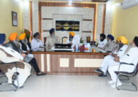 ਮੁੱਖ ਸਕੱਤਰ ਐਡਵੋਕੇਟ ਹਰਜਿੰਦਰ ਸਿੰਘ ਧਾਮੀ ਨੇ ਸ੍ਰੀ ਦਰਬਾਰ ਸਾਹਿਬ ਦੇ ਮੈਨੇਜਰਾਂ ਨਾਲ ਪ੍ਰਬੰਧਾਂ ਸਬੰਧੀ ਕੀਤੀ ਇਕੱਤਰਤਾ ਮੁੱਖ ਸਕੱਤਰ ਐਡਵੋਕੇਟ ਹਰਜਿੰਦਰ ਸਿੰਘ ਧਾਮੀ ਨੇ ਸ੍ਰੀ ਦਰਬਾਰ ਸਾਹਿਬ ਦੇ ਮੈਨੇਜਰਾਂ ਨਾਲ ਪ੍ਰਬੰਧਾਂ ਸਬੰਧੀ ਕੀਤੀ ਇਕੱਤਰਤਾ