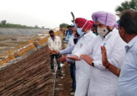 ਸਰਕਾਰੀਆ ਨੇ ਰਾਜਸਥਾਨ ਫੀਡਰ ਪ੍ਰੋਜੈਕਟ ਰੀਲਾਇਨਿੰਗ ਦੇ ਕੰਮ ਦਾ ਲਿਆ ਜਾਇਜਾ ਸਰਕਾਰੀਆ ਨੇ ਰਾਜਸਥਾਨ ਫੀਡਰ ਪ੍ਰੋਜੈਕਟ ਰੀਲਾਇਨਿੰਗ ਦੇ ਕੰਮ ਦਾ ਲਿਆ ਜਾਇਜਾ
